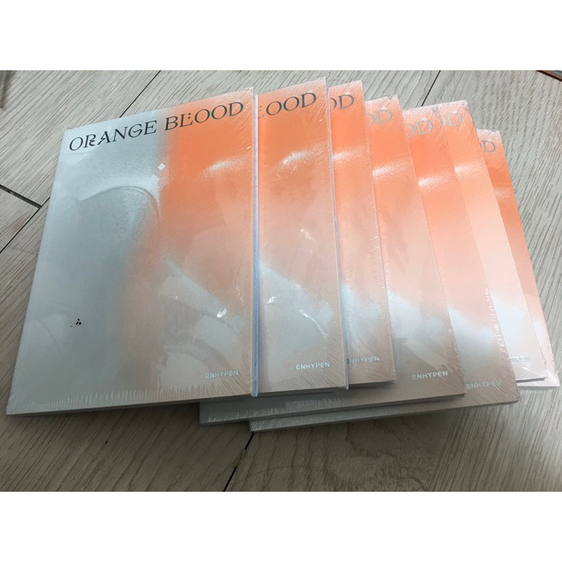 Album ảnh Enhypen - Orange Blood có sẵn được chọn mem