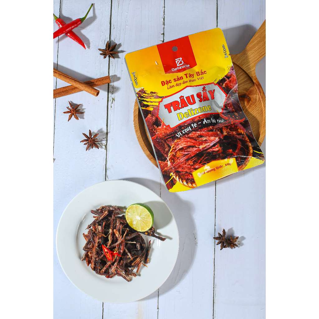 Trâu sấy vị cay tê Delizone - thịt trâu sấy nguyên miếng tẩm 60g gia vị tê cay, đảm bảo ATTP