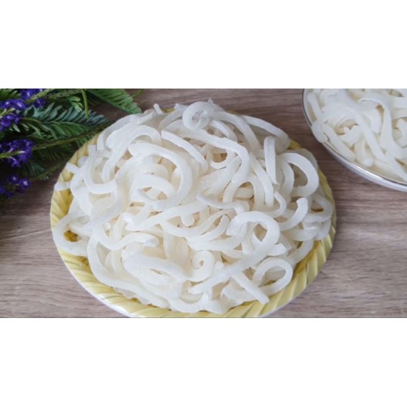 MỨT DỪA BÁNH TẺ DẠNG SỢI RẤT BÉO 79k/1kg