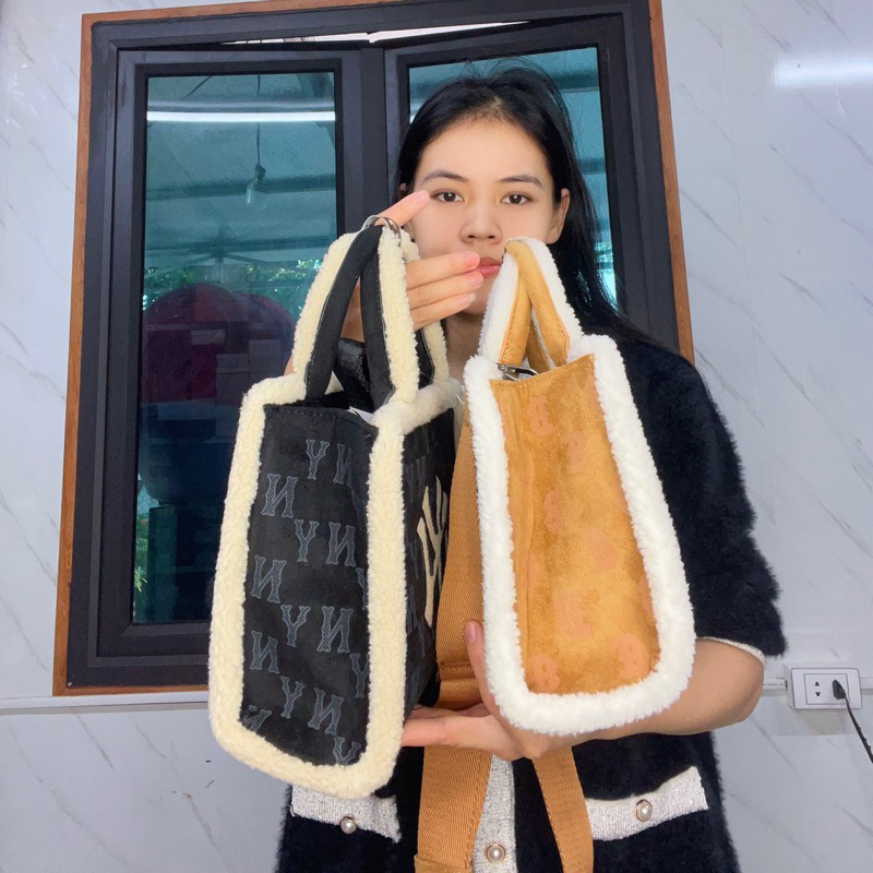 Túi M lb vuông quai xách lông size 25 mới nhất 2023