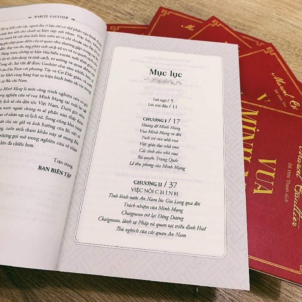 Sách - Vua Minh Mạng