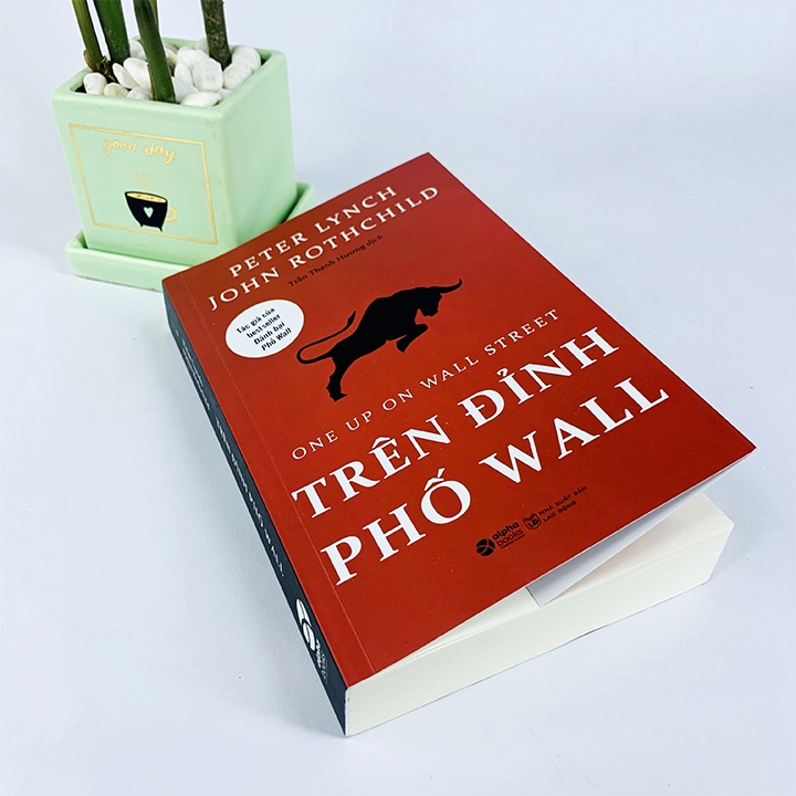 Sách Trên đỉnh phố wall