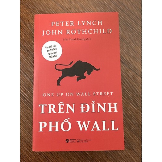 Sách Trên đỉnh phố wall