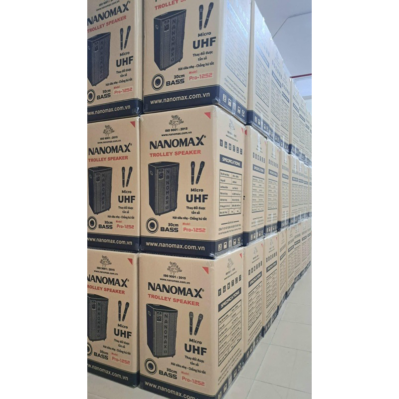Loa kéo Nanomax Pro-1252. Bass 30cm, công suất 400w, Tặng 2 micro UHF cao cấp