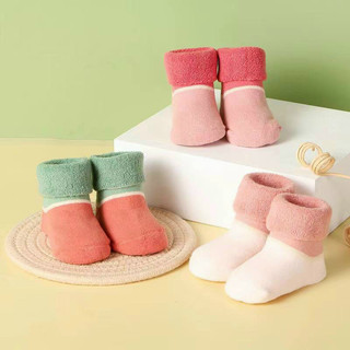 Set 3 Tất xù dày đại hàn cho bé sơ sinh 0-12m