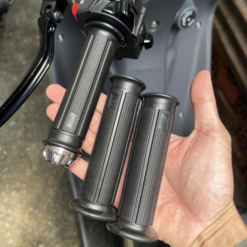 Combo 2 Bao Tay kiểu TBT siêu mềm Kèm 2 Gù Thái Salaya inox 304 Sáng Bóng Gắn Các Dòng Xe Máy