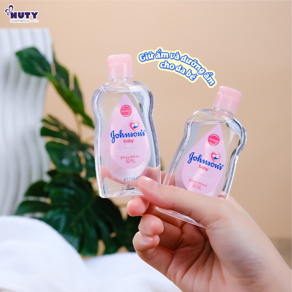 Dầu Massage Dưỡng Ẩm Johnson’s Baby Oil Cho Bé (50,200ml)