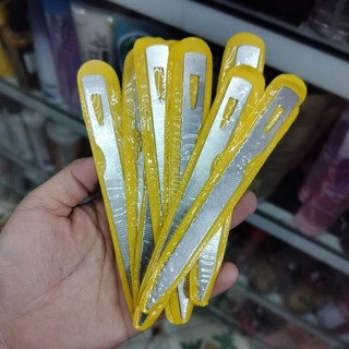 Dũa móng tay ,móc khoé bằng inox mài bén sẵn