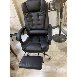Ghế xoay văn phòng công thái học, ghế giám đốc massage lưng bọc da PU có gác chân ngả lưng nâng hạ độ cao xoay 360