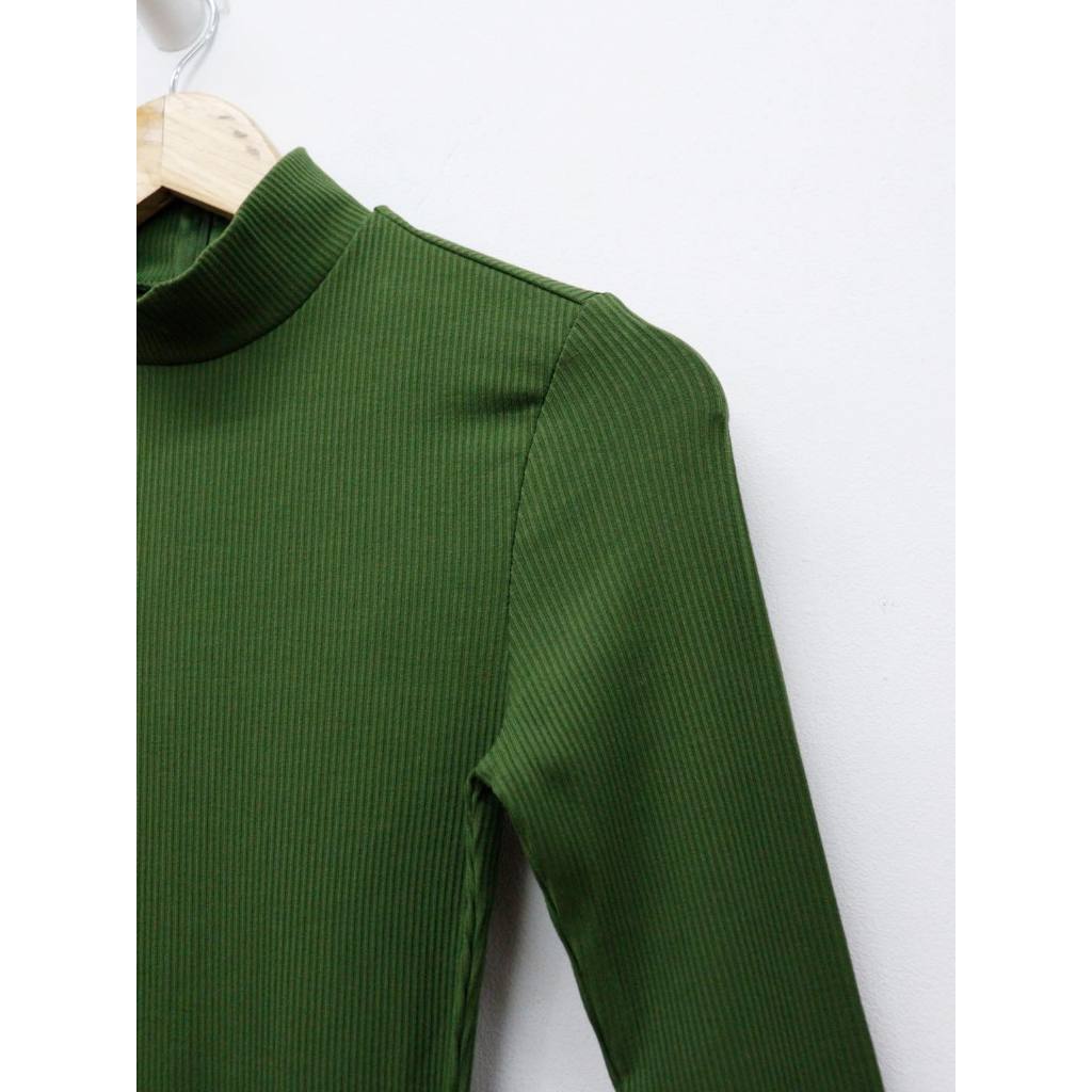 C3839 - 	Jumsuit thun gân, cổ lọ, tay dài, trơn