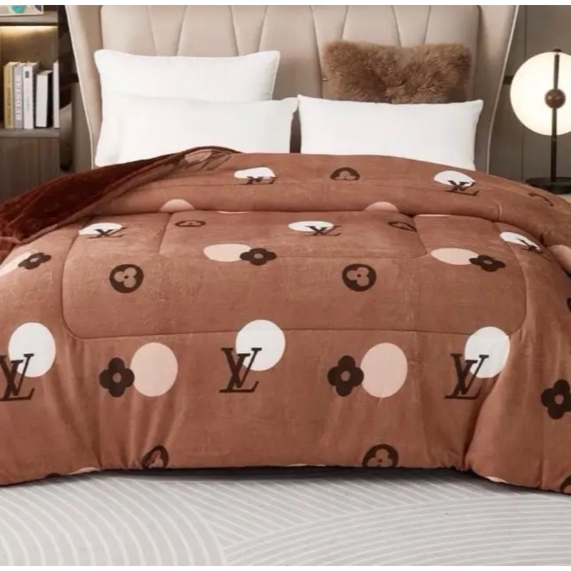 Chăn Nỉ Lông Cừu YUKI Siêu Ấm, Mền YUKI Dày Mịn, Kích Thước 2mx2m3, Nặng 3.5kg~4kg