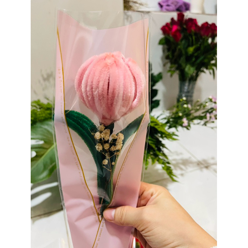 Hoa hồng, tulip kẽm nhung thủ công làm sẵn dùng để trang trí hoặc tặng quà - Không kèm giấy gói