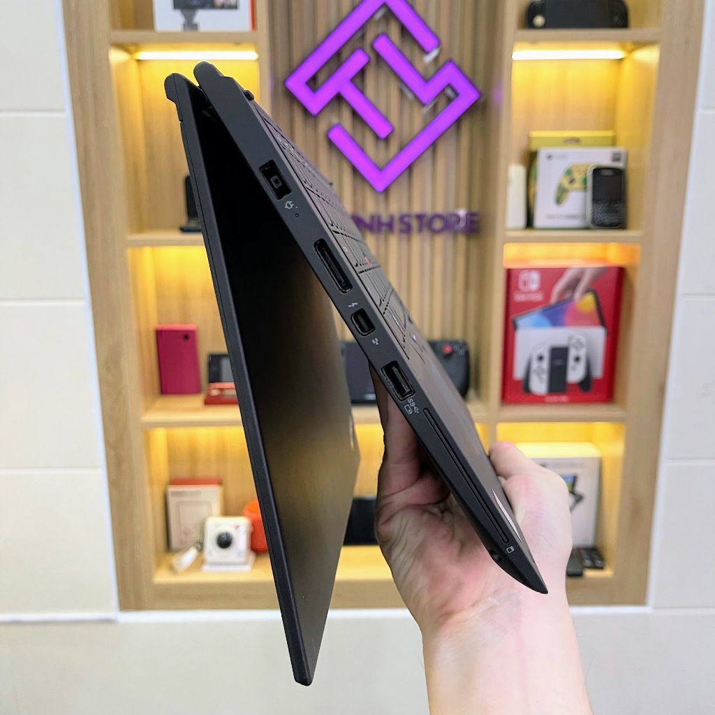 Laptop Lenovo Thinkpad Yoga 260 màn 12.5 inch cảm ứng gập 360 độ - Core i5 6300u 8G 256G SSD