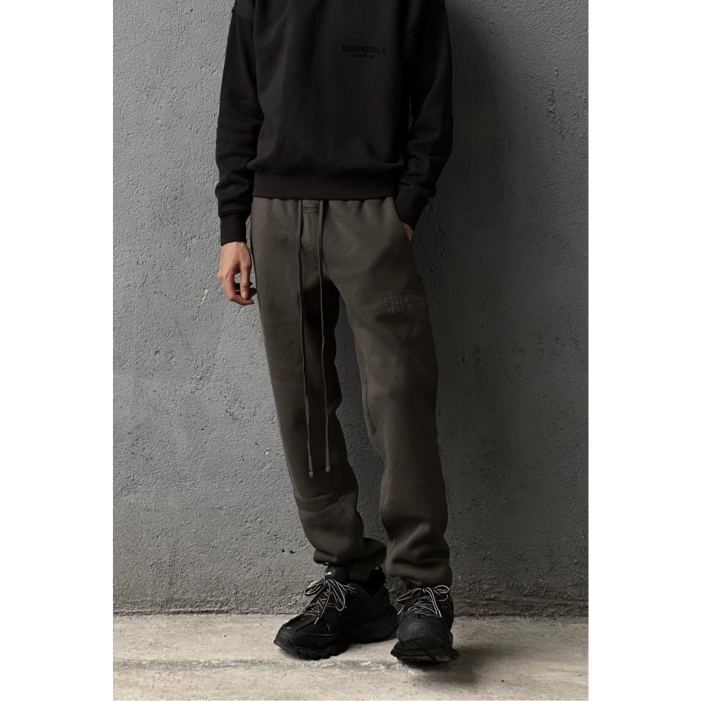 Quần dài ESSENTIALS FW22 - off black