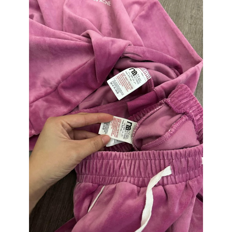 Bộ nhung hồng nút eo MC bé gái