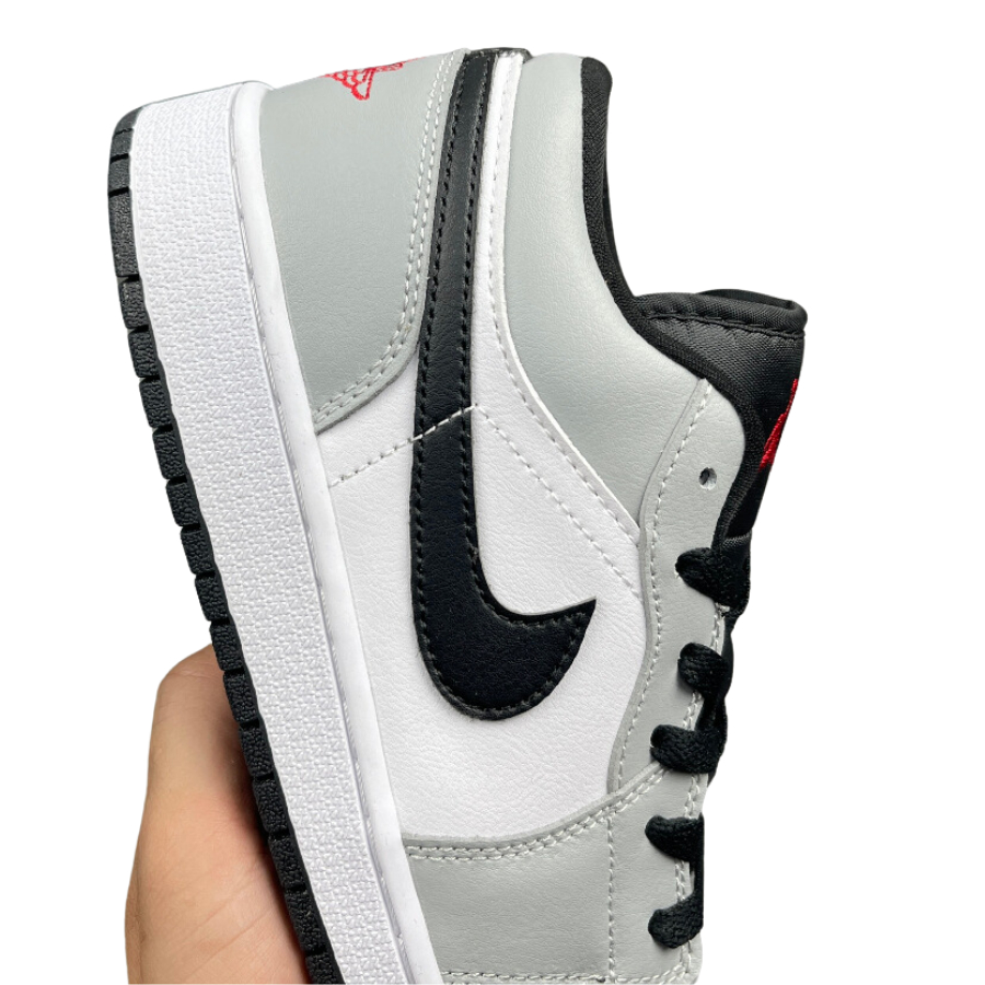 Giày _Jordan 1 Low Light Smoke Grey Chính Hãng -Hàng Chuẩn Từ Cao Cấp-Like.Auth Full Bill Box Hãng Newww