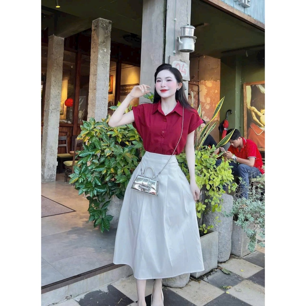 Set áo sơ mi đỏ cổ bẻ phối chân váy trắng lưng cao siêu xinh