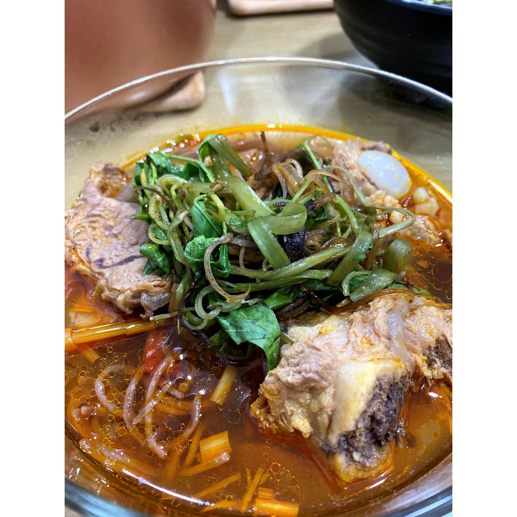 Dầu Màu Điều Bếp Xuyên Việt từ hạt điều đỏ Tây Nguyên, gia vị chế biến thực phẩm, tạo màu tự nhiên.