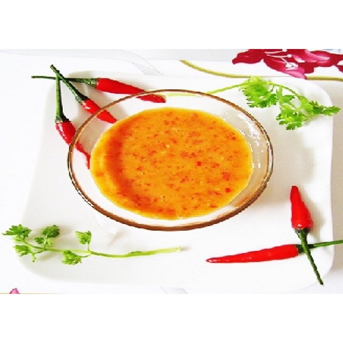 Sốt chấm muối ớt đỏ Bếp Của Mẹ Onici chai 80ml