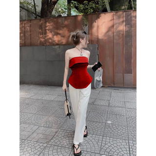 SÉT ÁO ĐỎ CÚP NGỰC + QUẦN SUÔNG