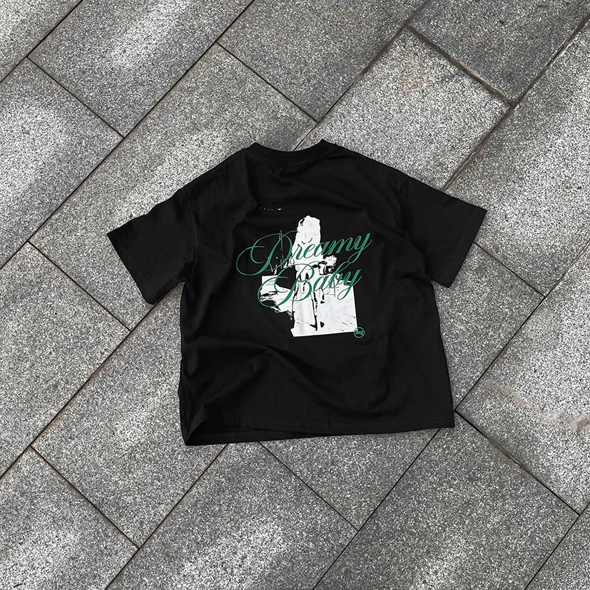 MEDISN - Áo thun tay ngắn DREAMY BABY BLACK BOXY T-SHIRT