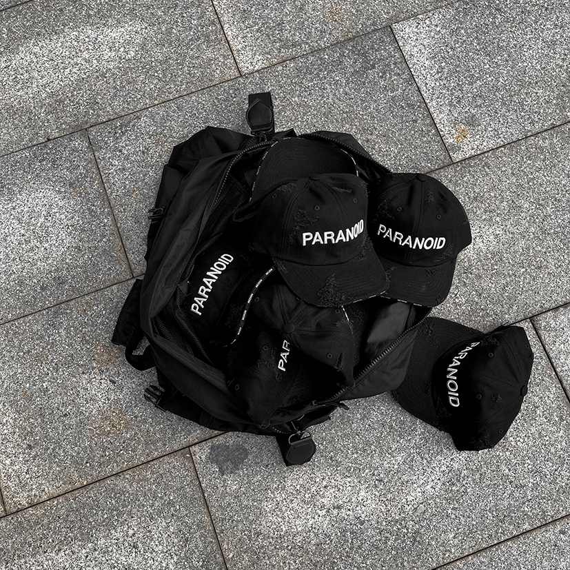 MEDISN - Nón lưỡi trai PARANOID BLACK CAP/ DIS