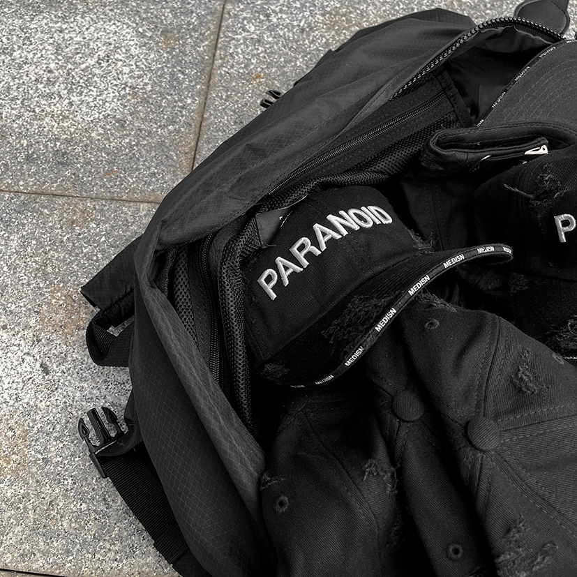 MEDISN - Nón lưỡi trai PARANOID BLACK CAP/ DIS