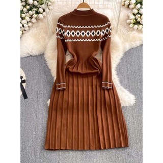 ĐẦM LEN THỔ CẨM CHÂN DẬP LY