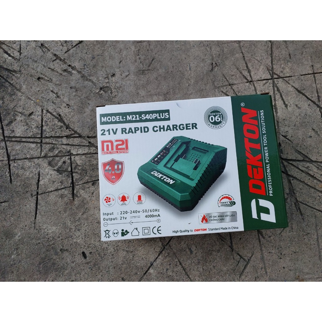 Sạc Pin Dekton dùng cho hệ chân Pin M21