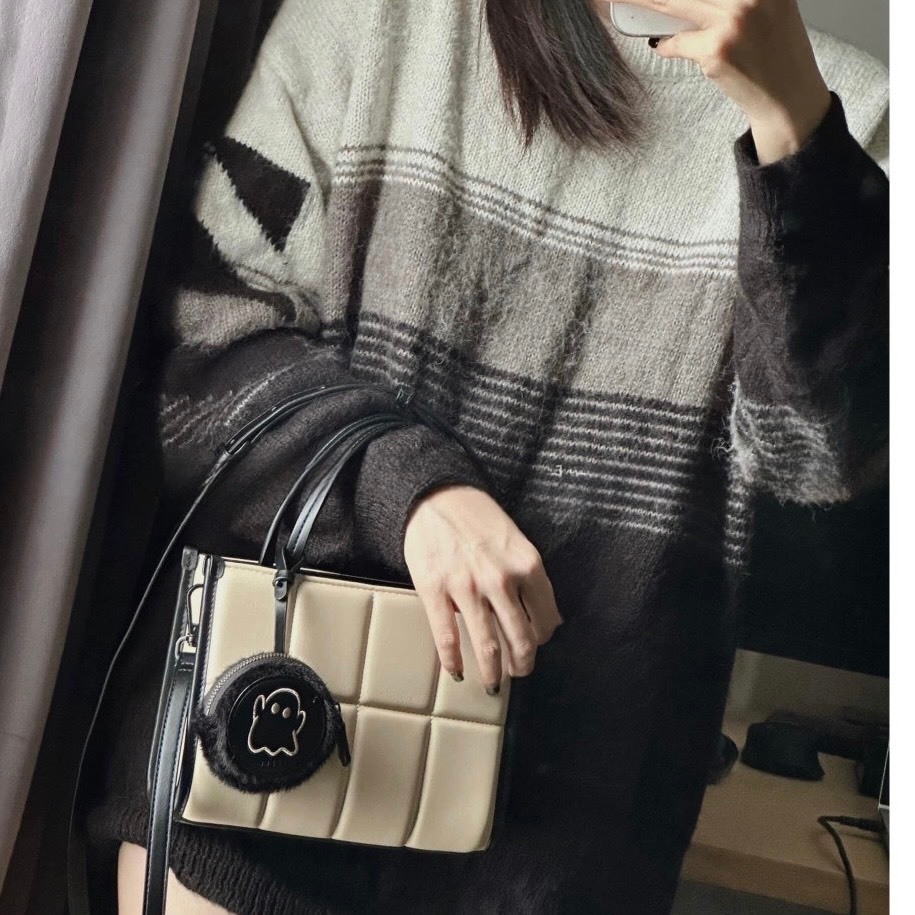 Túi xách nữ, túi đeo chéo pê rô size 20 dáng hộp - Zeni.store