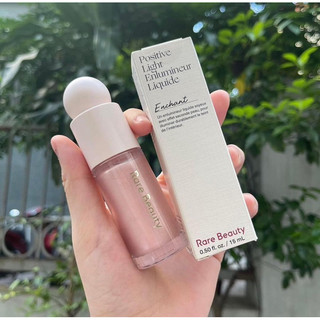 Bắt sáng dạng lỏng RARE BEAUTY POSITIVE LIGHT LIQUID LUMINIZER