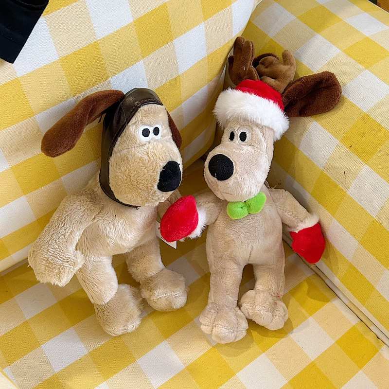 Chó nhồi bông Gromit giáng sinh decor