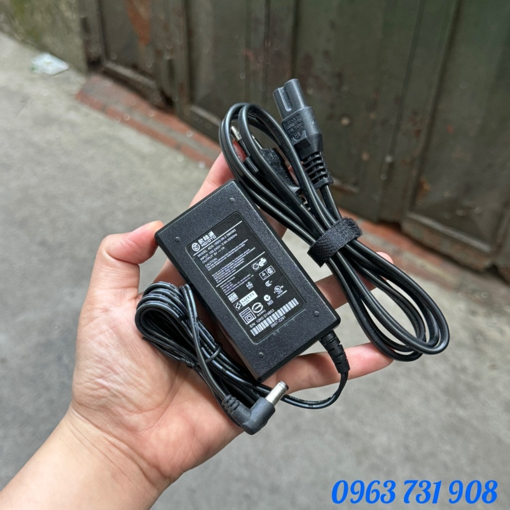 Adapter nguồn 9v 2a