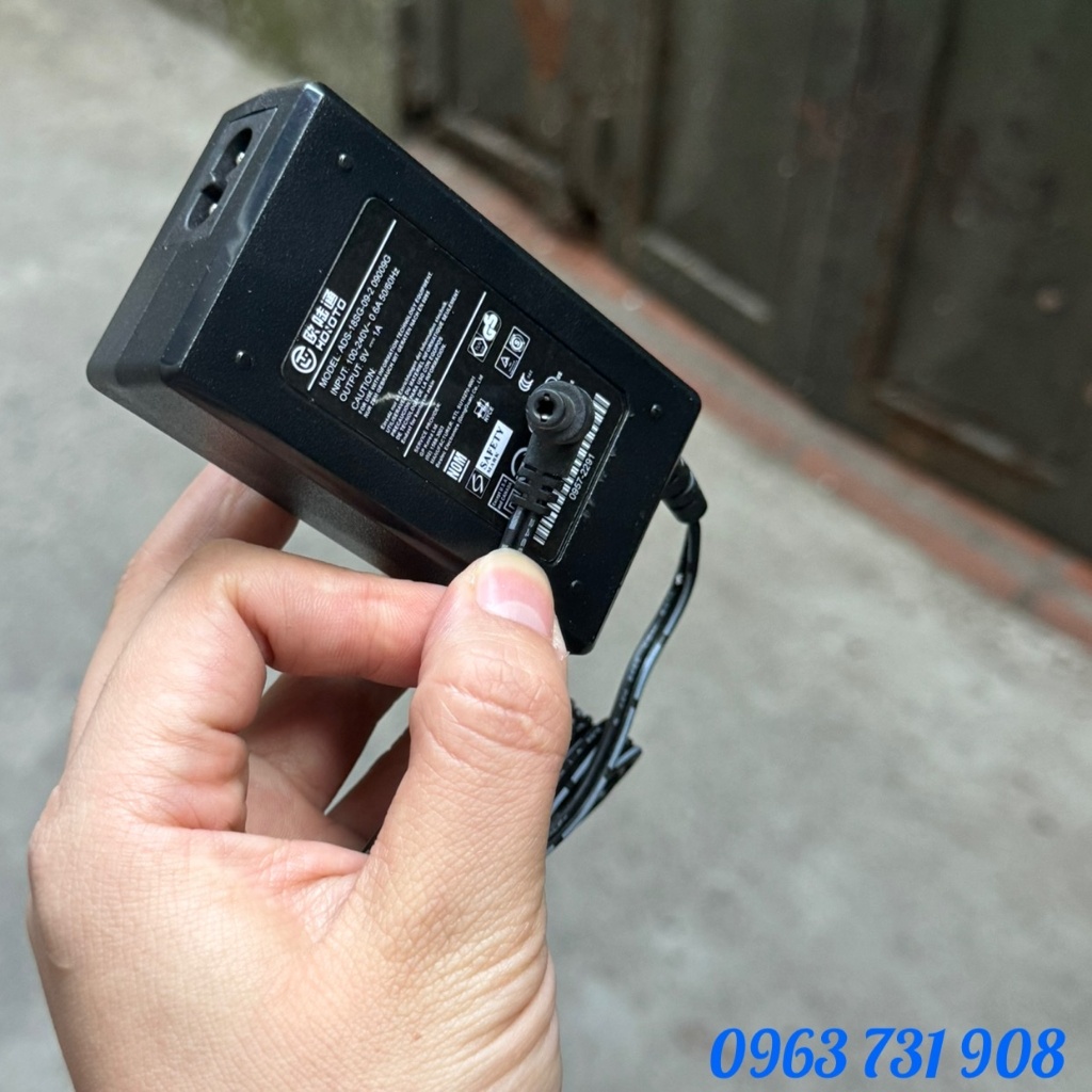 Adapter nguồn 9v 2a