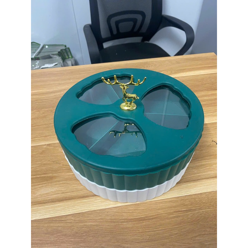 Khay mứt Tết  2 tầng hình hươu mẫu mới ra năm 2024, khay đựng bánh kẹo , hướng duong,bí, làm decorr