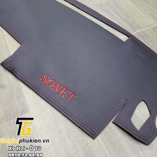 Thảm da Taplo Kia Sonet vân Carbon cao cấp