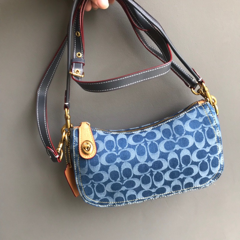 Túi coach swinger denim màu mới