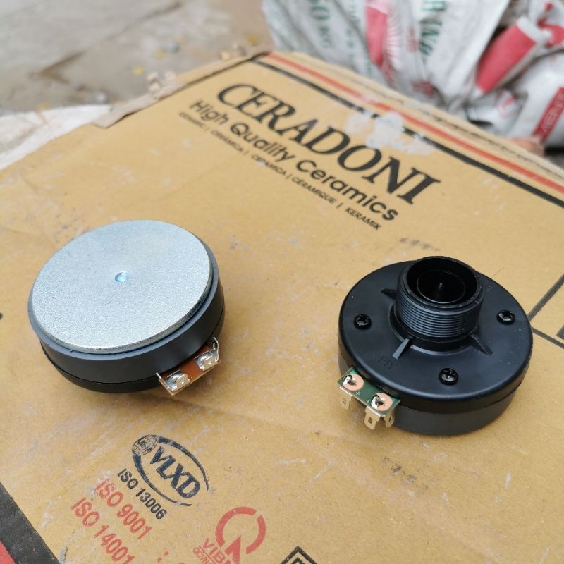 Loa treble 250 răng vặn phi 34 dùng cho tất cả các mẫu loa kéo tiếng rất lớn độ bền cực kì châu bò