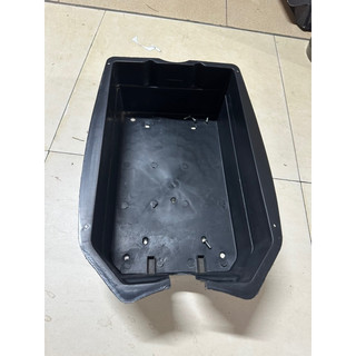 Khay để hộp bình xe điện M133