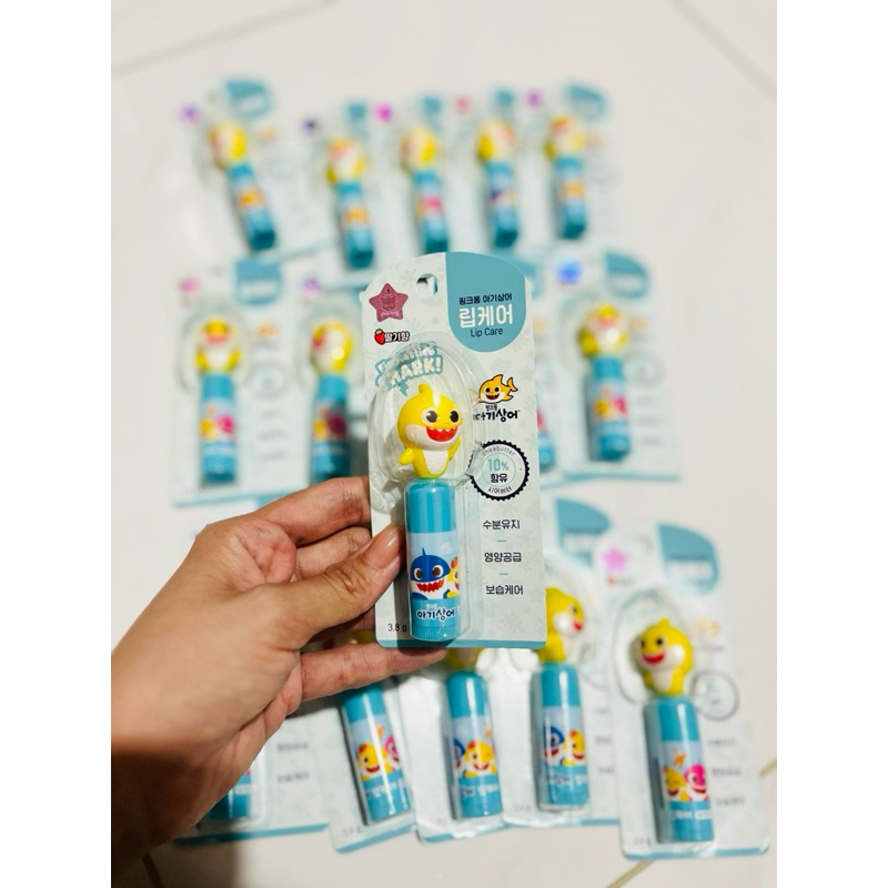 SON DƯỠNG MÔI BABYSHARK PINKFONG HÀN QUỐC CHO BÉ