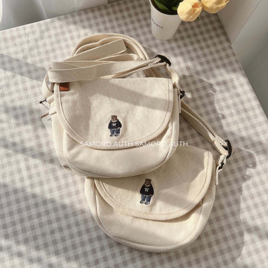 Túi vải đeo chéo Whoau thêu nổi hình gấu WHBGD2311A phong cách Hàn Quốc chính hãng sale