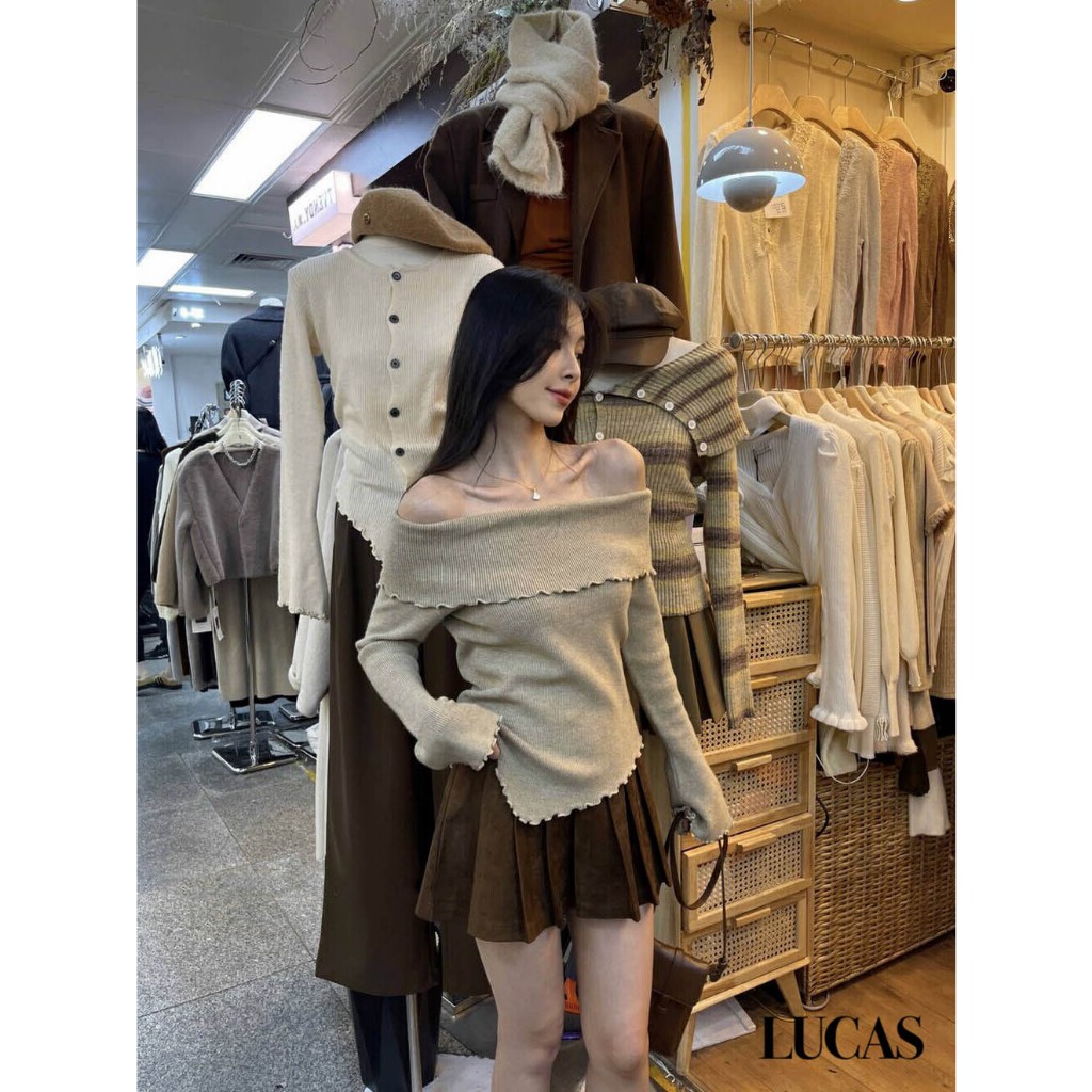 Áo len trễ vai ngang tay dài vạt chéo viền lượn