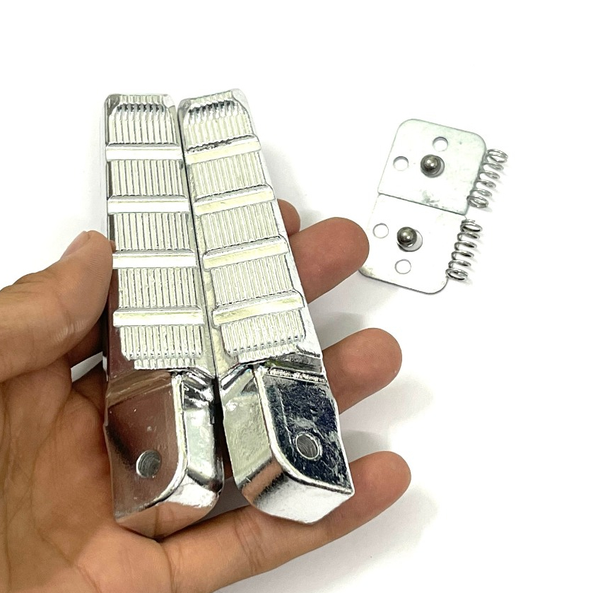 Gác Chân Sau Vuông TAKEGAWA Gắn Xe HONDA Dream, Wave,Vision, AB ,Nhôm Đúc