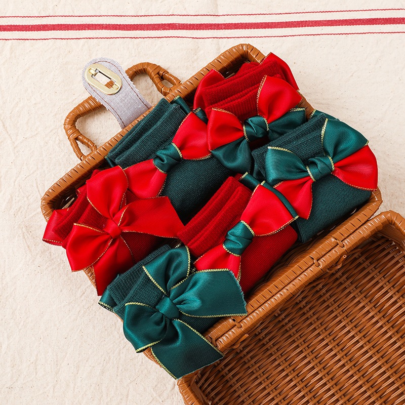 Set 2 bộ tất vớ chân len cho bé sơ sinh và trẻ em nhỏ hoạ tiết Noel Giáng sinh đáng yêu