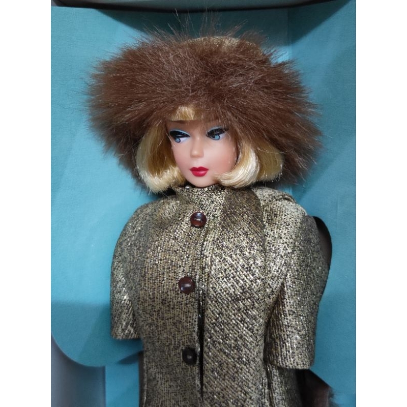 Barbie Gold N Glamour doll