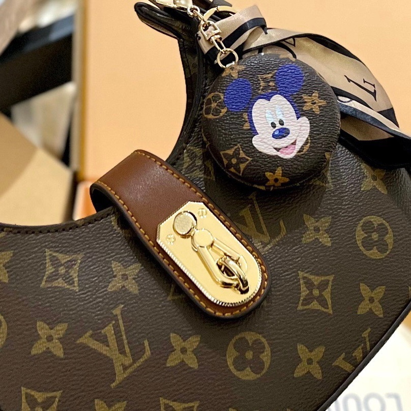 Túi xách nữ, túi kẹp nách tặng móc micky size 21 hàng sup.er full 2 box - Lucky9store