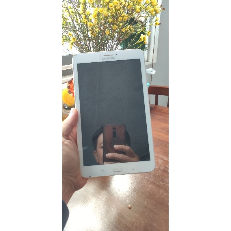 Máy tính bảng Samsung galaxy tab E8 4g LTE chính hãng giá rẻ