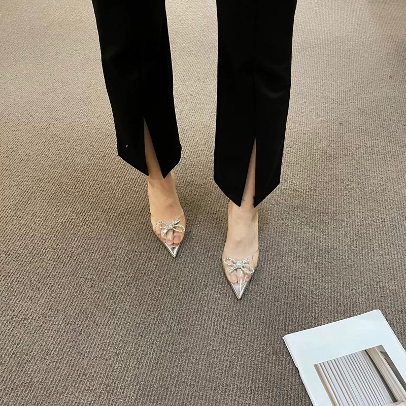 Giày trong suốt nơ đá nhỏ gót vuông 5cm A8-3