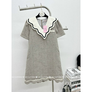 Váy dạ cổ lượn viền