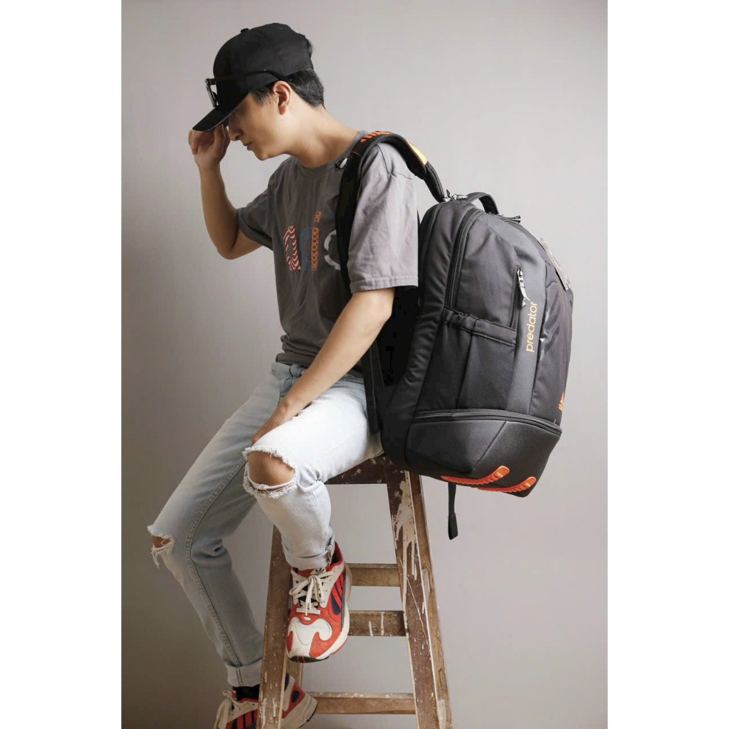 Balo thể thao Adidas predator 33L, phối màu đen cam, ngăn để giày riêng, bóng, vợt tenins